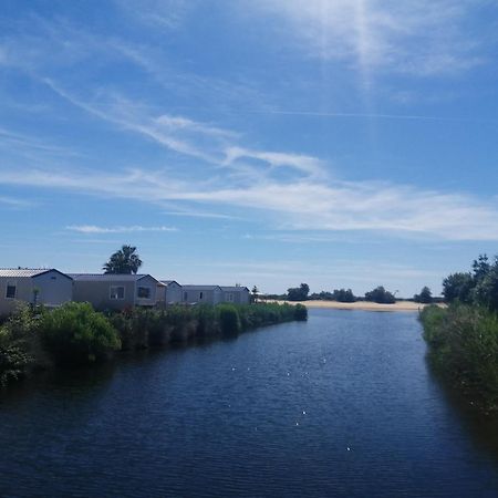Mobil Home Bord D'Eau Camping 4 Etoiles Les Viviers Lège-Cap-Ferret エクステリア 写真